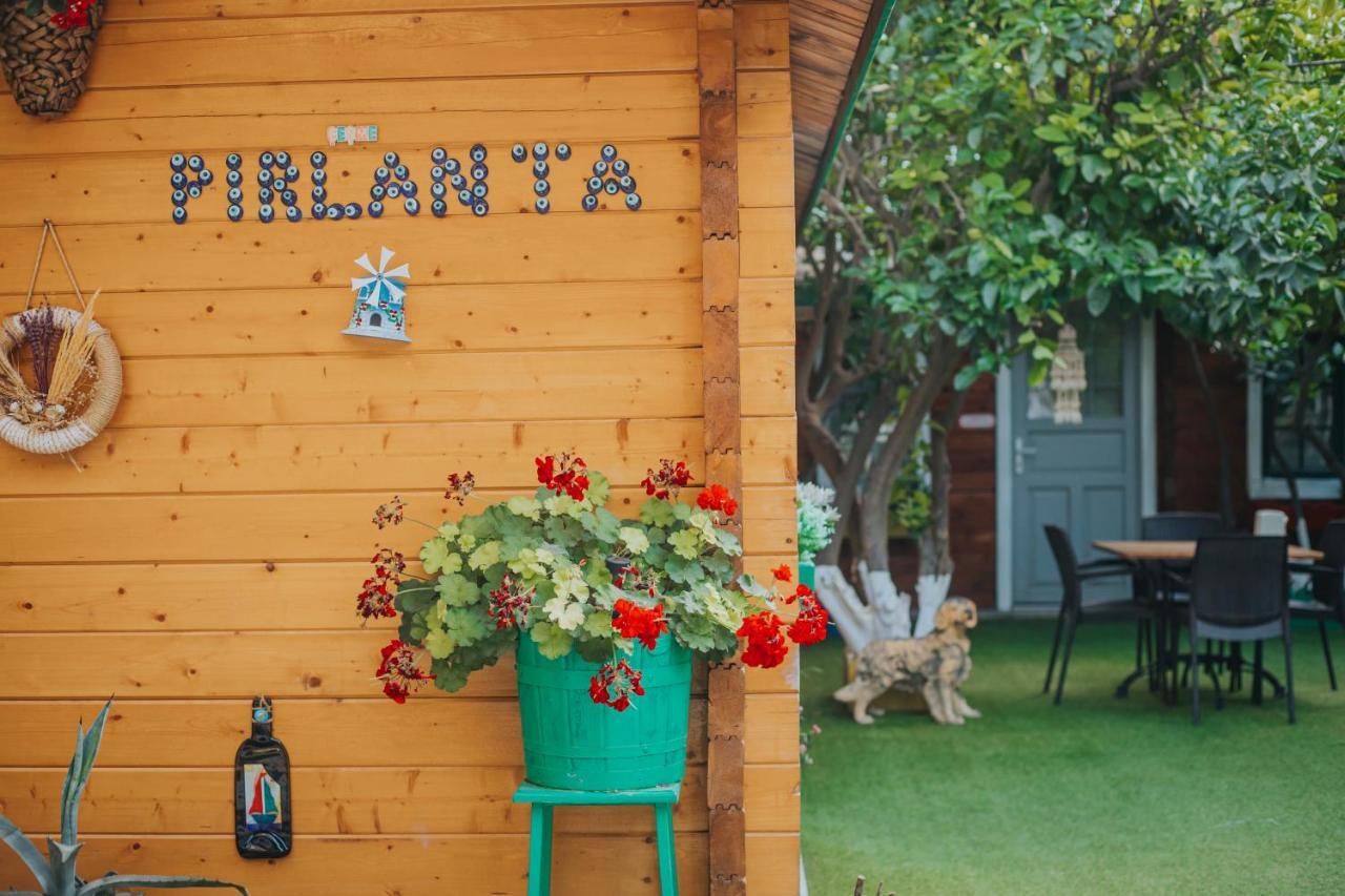Pirlanta Butik Hotel Çeşme Esterno foto
